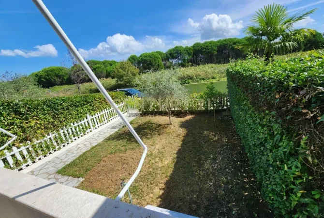 Shtepi ne shitje Apartament ne Durres, 1+1, Mobilimi E mobiluar, Pagesa 192,000  Euro.