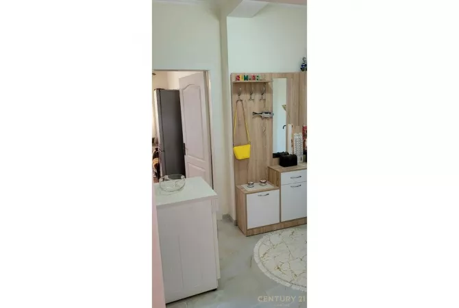 Shtepi ne shitje Apartament ne Durres, 1+1, Mobilimi E mobiluar, Pagesa 80,000  Euro.