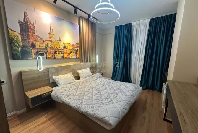 Shtepi ne shitje Apartament ne Durres, 2+1, Mobilimi E mobiluar, Pagesa 132,000  Euro.