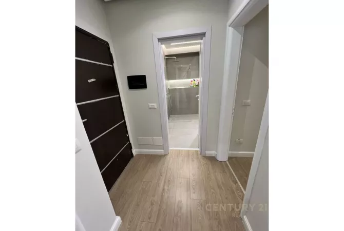 Shtepi ne shitje Apartament ne Durres, 2+1, Mobilimi E mobiluar, Pagesa 220,000  Euro.