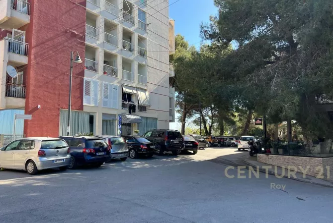 Shtepi ne shitje Apartament ne Durres, 2+1, Mobilimi E mobiluar, Pagesa 220,000  Euro.