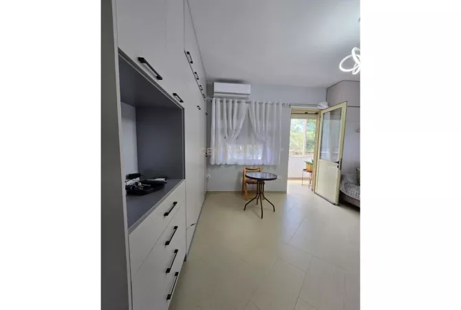 Casa in vendita Garsoniere a Durazzo - 65,000 Euro