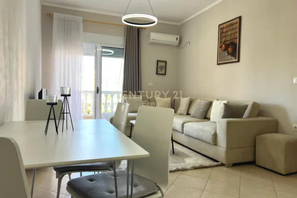 Shtepi ne shitje 1+1 ne Durres - 90,000 Euro