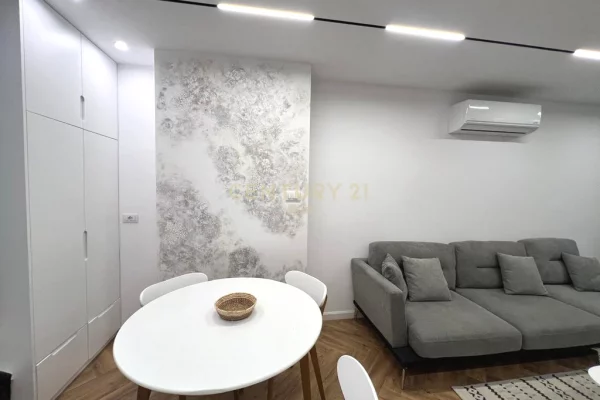 Shtepi ne shitje Apartament ne Durres, 1+1, Mobilimi E mobiluar, Pagesa 139,000  Euro.