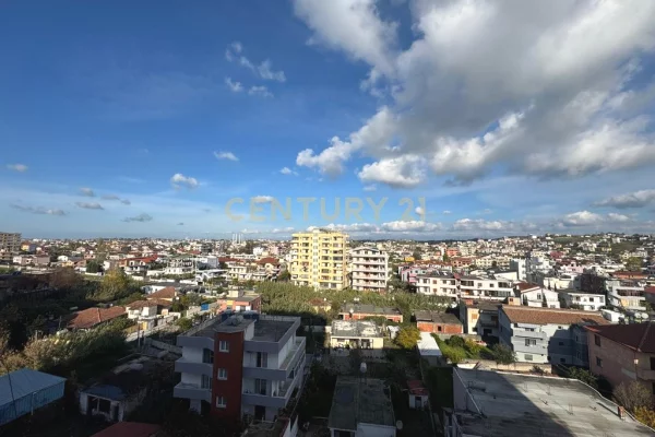 Casa in vendita 2+1 a Durazzo - 115,000 Euro