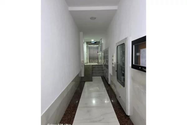 Shtepi ne shitje Apartament ne Durres, 2+1, Mobilimi E mobiluar, Pagesa 155,000  Euro.