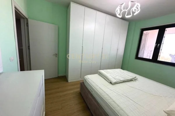Shtepi ne shitje Apartament ne Durres, 1+1, Mobilimi E mobiluar, Pagesa 220,000  Euro.