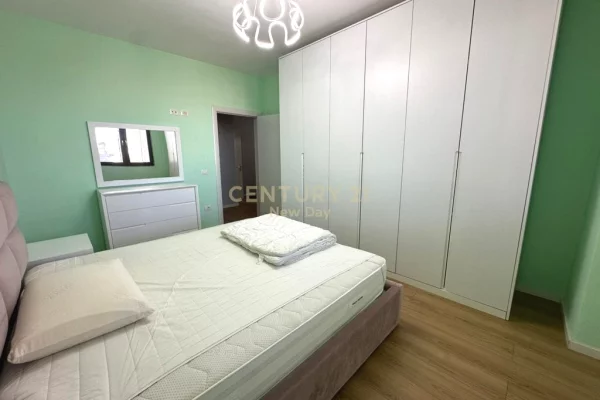 Shtepi ne shitje Apartament ne Durres, 1+1, Mobilimi E mobiluar, Pagesa 220,000  Euro.