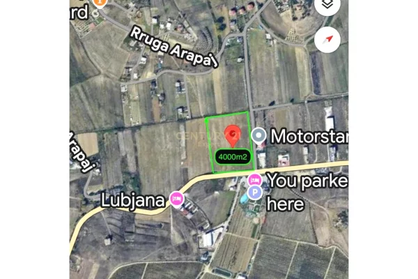 Truall ose Toke  ne Durres - 240,000 Euro