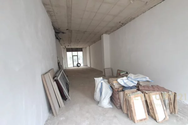 Ambient Komercial Ne Shitje ne Lagja nr.18, Durres 