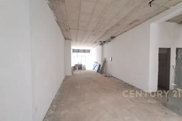 Ambient biznesi ne shitje 1+1 ne Durres - 170,000 Euro