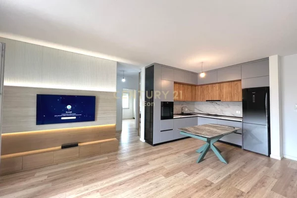 Shtepi ne shitje 2+1 ne Durres - 185,000 Euro