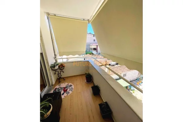 Shtepi ne shitje Apartament ne Durres, 3+1, Mobilimi E mobiluar, Pagesa 450,000  Euro.