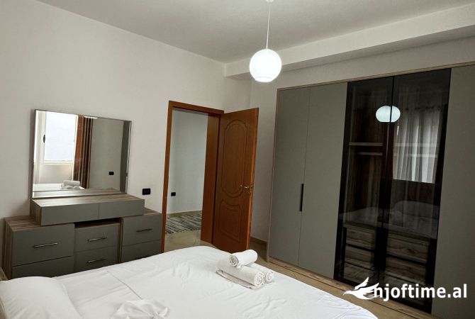Shtepi me qera 1+1 ne Tirane - 505 Euro