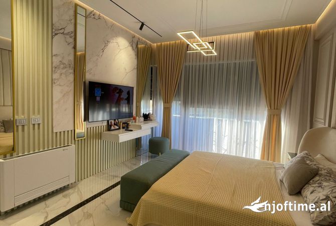 Shtepi ne shitje 3+1 ne Tirane - 450,000 Euro