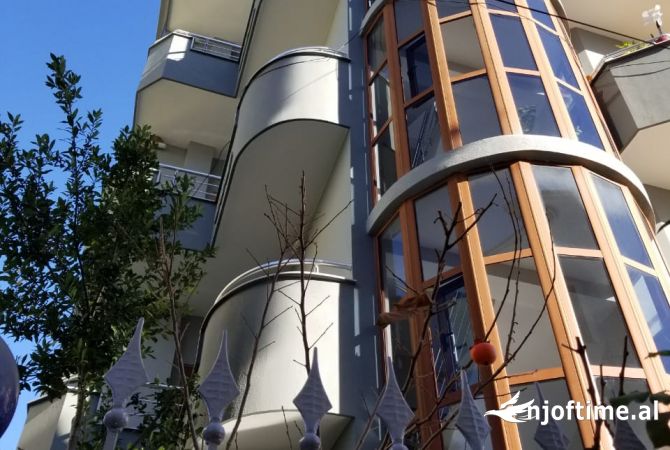 Shtepi ne shitje 3+1 ne Tirane - 750,000 Euro
