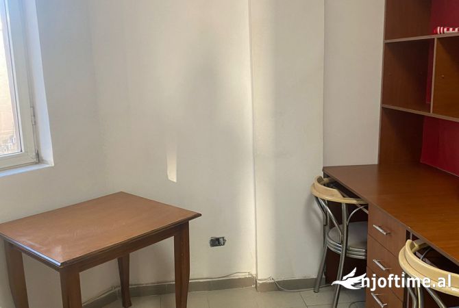 Apartment for rent in Tirana 1+1, Furnished