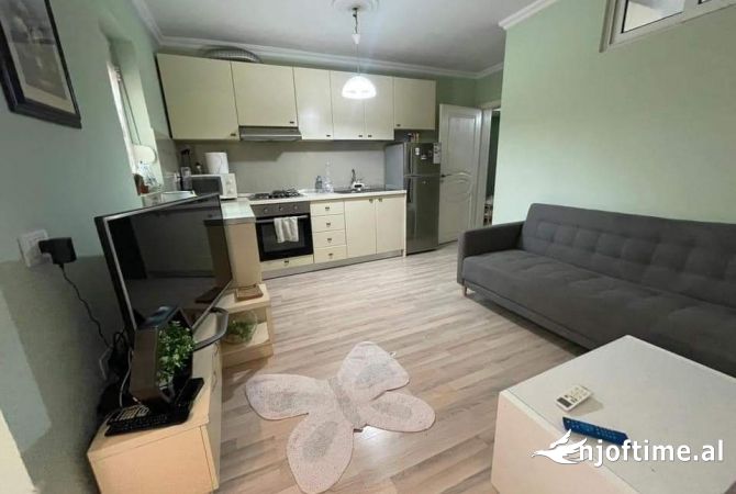 Shtepi ne shitje 2+1 ne Tirane - 940,000 Euro