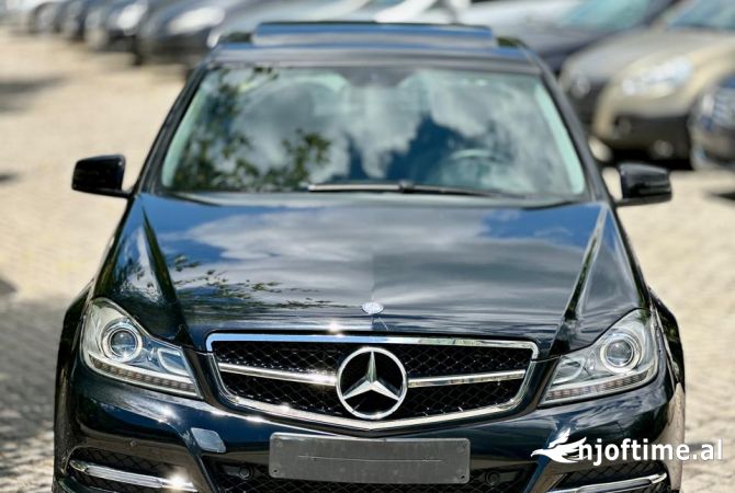 Makina ne shitje  ne Elbasan - 7,499 Euro