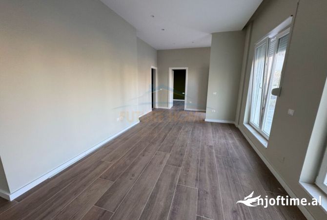 Apartament 1+1, Kopshti Zoologjik