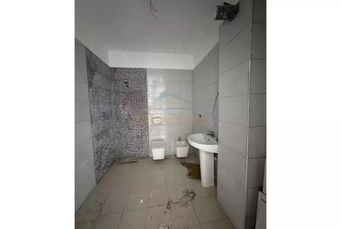 Casa in vendita 1+1 a Tirana - 159,000 Euro