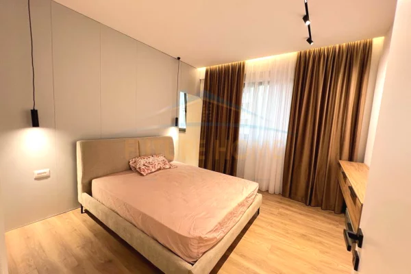 Shtepi ne shitje 2+1 ne Tirane - 265,000 Euro