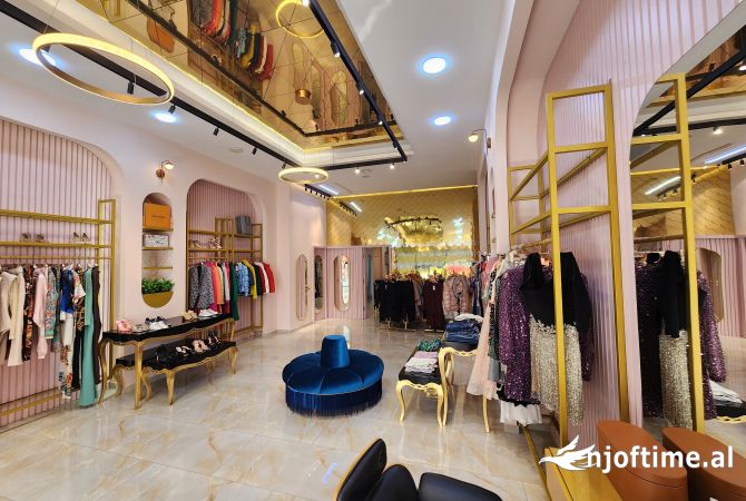 Ambient biznesi me qera 1+1 ne Tirane - 2,500 Euro