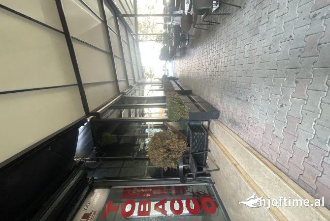 Ambient biznesi me qera 1+1 ne Tirane - 500 Euro