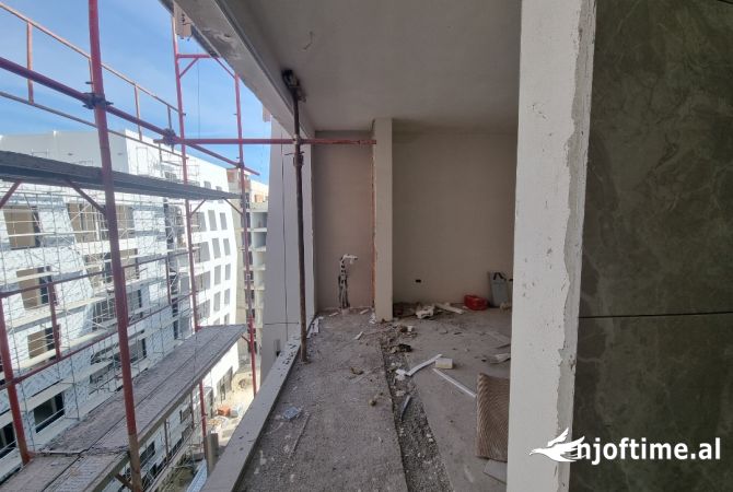 Shtepi ne shitje Apartament ne Tirane, 2+1, Mobilimi Bosh, pa mobiluar, Pagesa 139,000  Euro.