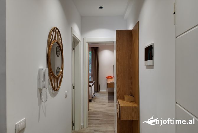 Shtepi ne shitje Apartament ne Durres, 2+1, Mobilimi E mobiluar, Pagesa 230,000  Euro.