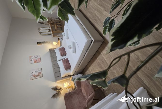 Shtepi me qera 1+1 ne Tirane - 900 Euro