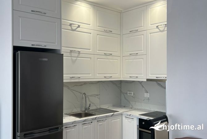 Shtepi me qera 1+1 ne Tirane - 400 Euro