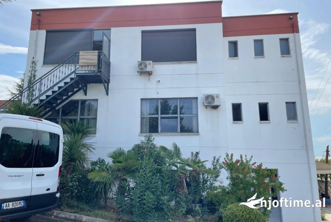 Ambient biznesi me qera 3+1 ne Tirane - 6,500 Euro