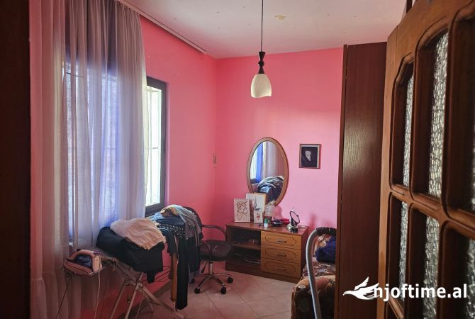 Shtepi ne shitje 3+1 ne Tirane - 159,500 Euro