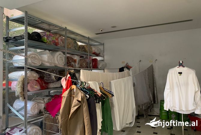 Ambient biznesi ne shitje 1+1 ne Tirane - 450,000 Euro