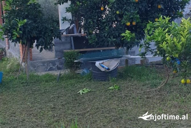 Ambient biznesi ne shitje 2+1 ne Elbasan - 150,000 Euro