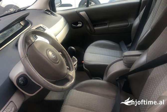 Auto in Vendita  a Tirana - 1,600 Euro