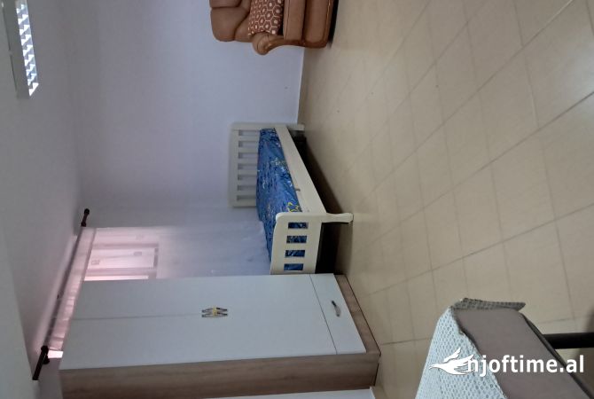 Shtepi me qera 1+1 ne Tirane - 300 Euro