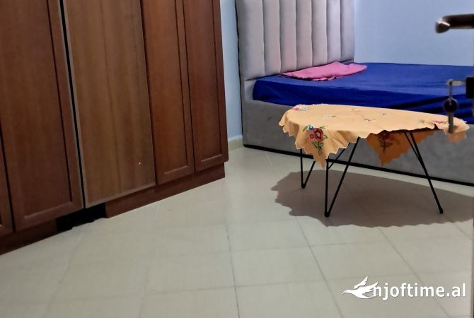 Shtepi me qera Garsoniere ne Tirane - 250 Euro