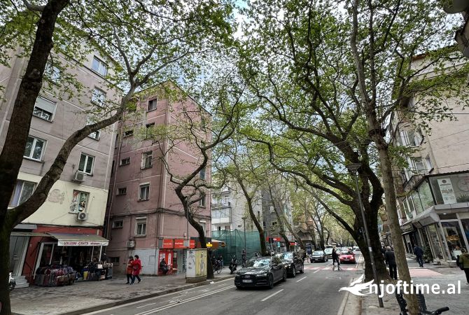 Ambient biznesi me qera 1+1 ne Tirane - 2,000 Euro