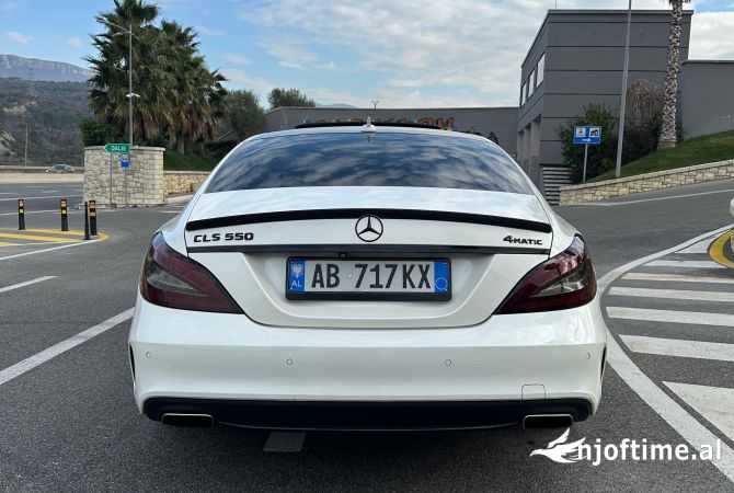 Auto in Vendita  a Tirana - 25,000 Euro