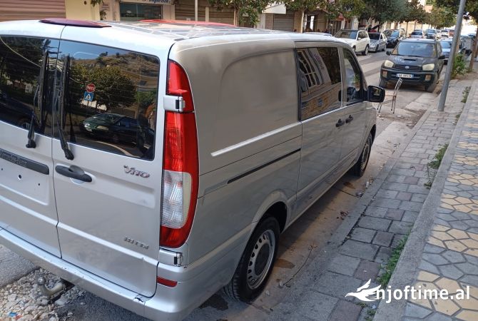Auto in Vendita  a Tirana - 8,700 Dollar
