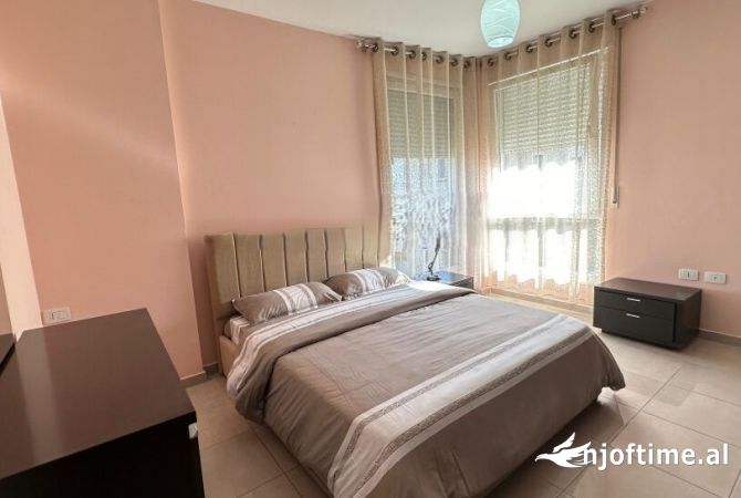 Shtepi me qera 2+1 ne Tirane - 600 Euro