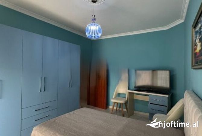 Shtepi me qera 2+1 ne Tirane - 500 Euro