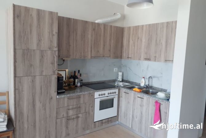 Shtepi me qera 2+1 ne Tirane - 500 Euro