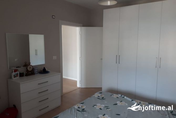 Shtepi me qera 2+1 ne Tirane - 500 Euro
