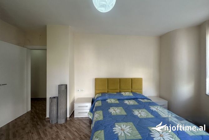 Shtepi me qera 2+1 ne Tirane - 400 Euro