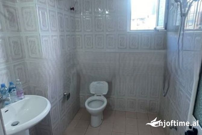 Shtepi ne shitje 1+1 ne Tirane - 88,000 Euro