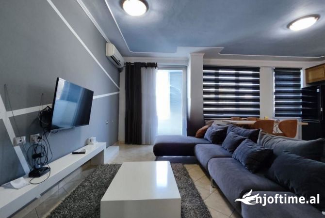 Shtepi me qera 3+1 ne Tirane - 800 Euro
