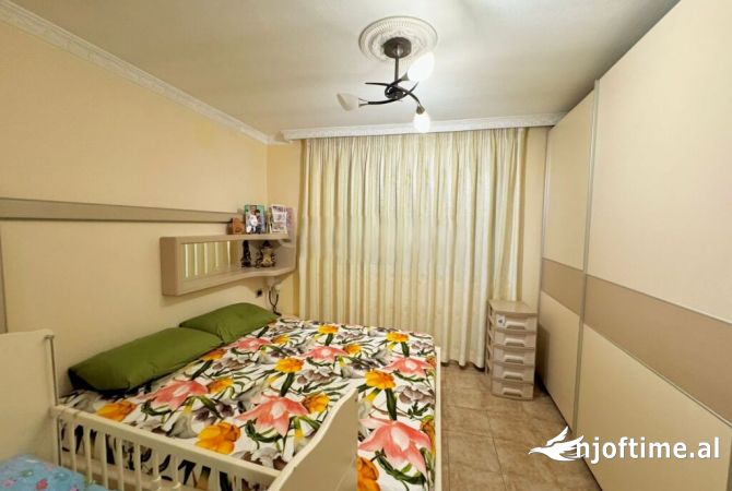 Shtepi ne shitje 2+1 ne Tirane - 80,000 Euro